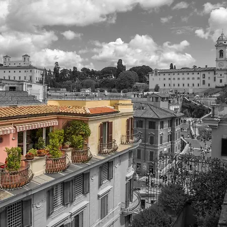 Guest house The At The Spanish Steps Luxury Collection - The View *